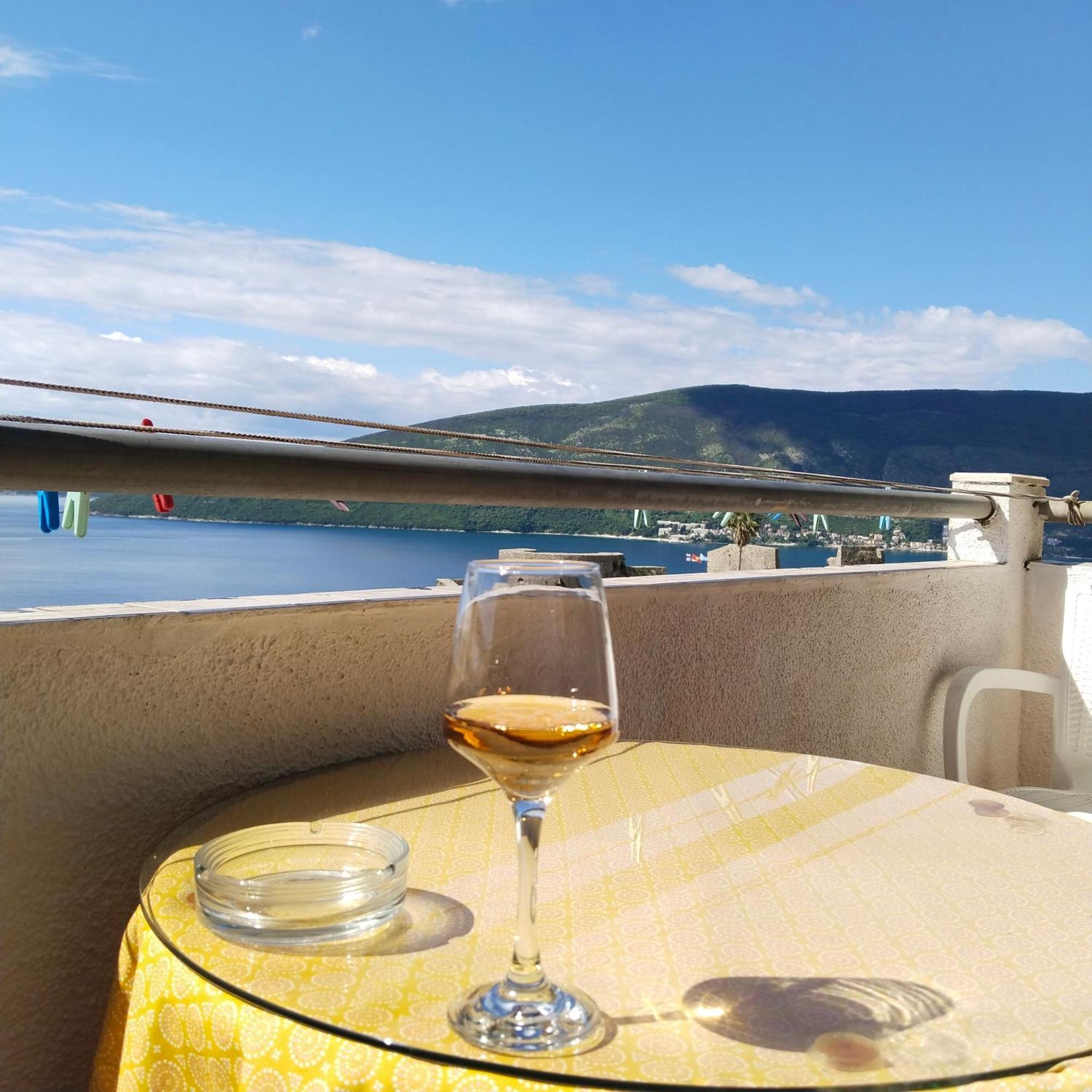 Apartments Belle Vue Herceg Novi Exterior foto